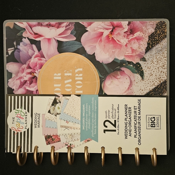 Happy Planner Our Love Story Wedding Undated Classic 12 Month - Picture 6 of 8